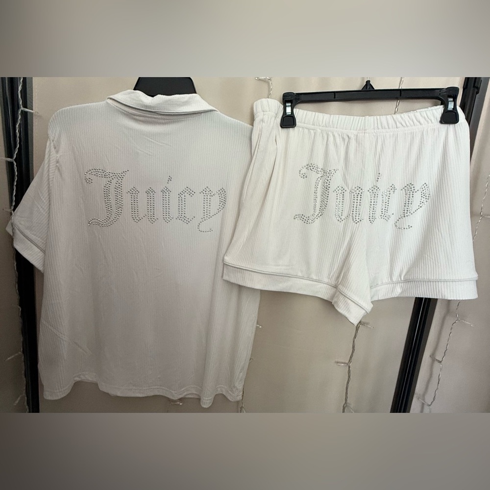 Juicy Couture Cream Color 2 Piece PJ Shorts Set W/Bling Front & Back, NWT.